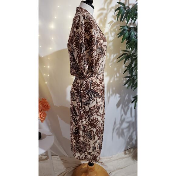 Gillian VTG Safari Palm Leaf 100% Silk Wrap Dress Womens Size 8 Neutral Pockets - Picture 2 of 14